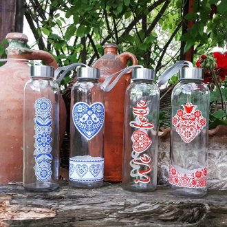 Fľaša s folklórnym motívom modrá