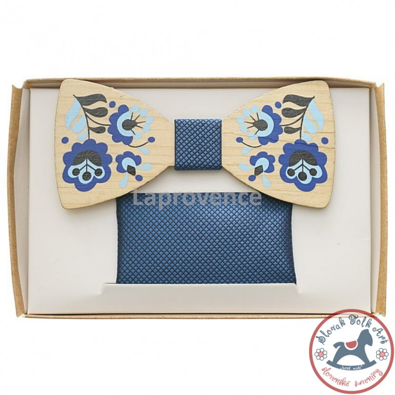 Wooden bow tie Blue Flowers