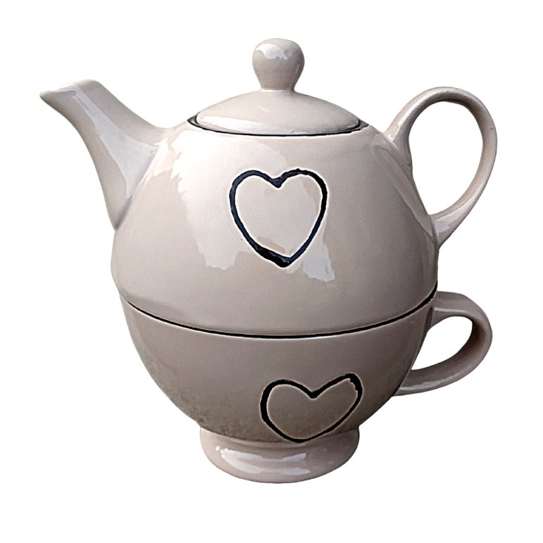 Heart tea set (pale brown)