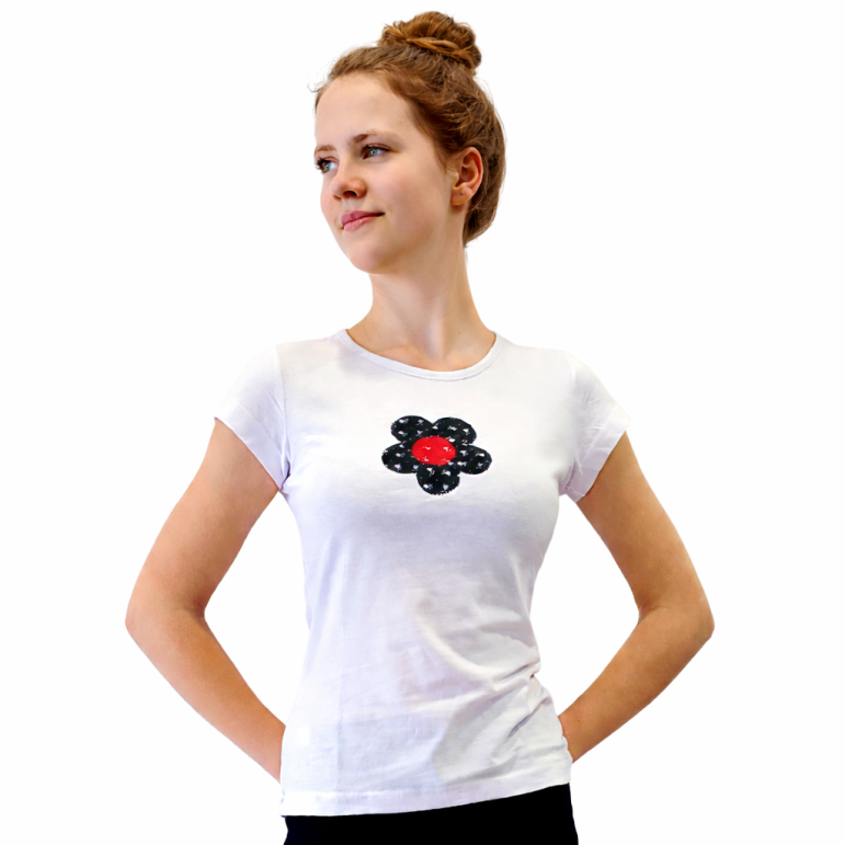 Dámske tričko s folklórnym...