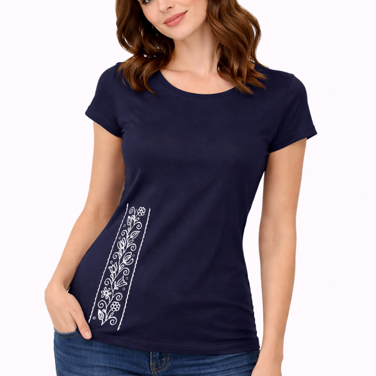 Dámske tričko s folklórnym...